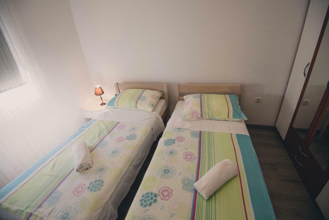 Apartments Vodice Buitenkant foto